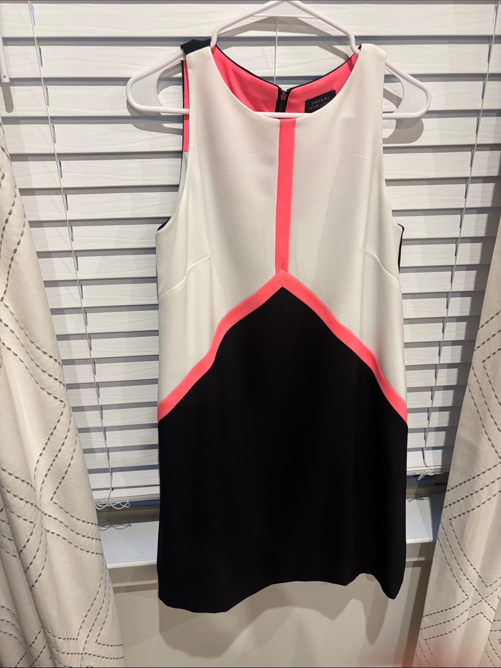 Tahari White, Black & Coral Sleeveless Shift Dress - Never Worn